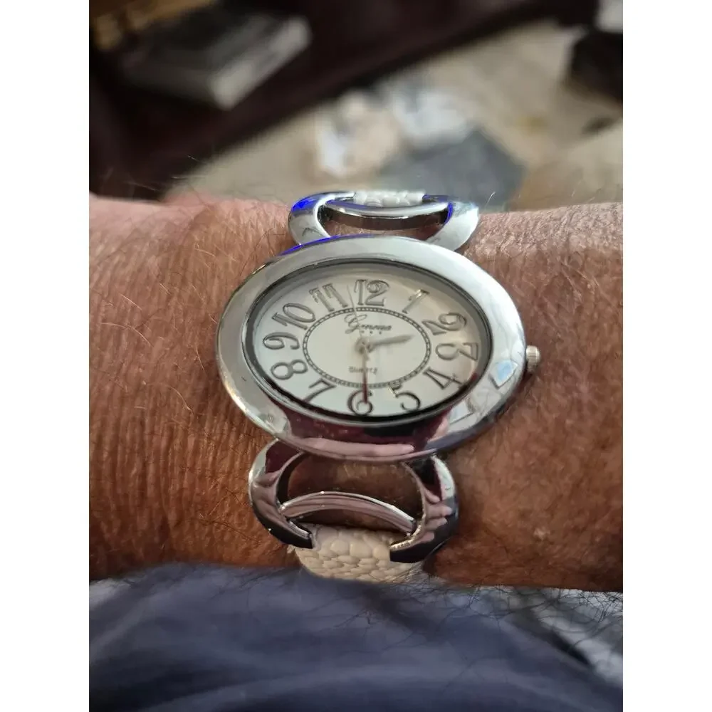 Geneva Ladies watch oval dial adjustable strap new battery BOHO unique‎ design